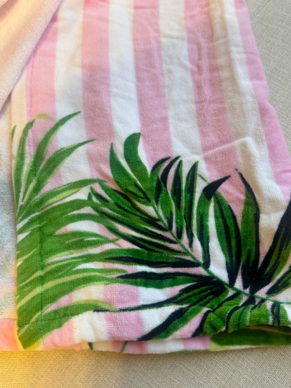 Victoria's Secret Body Wrap Towel - Pink Stripes With Palm Leaf Design - Picture 4 of 4
